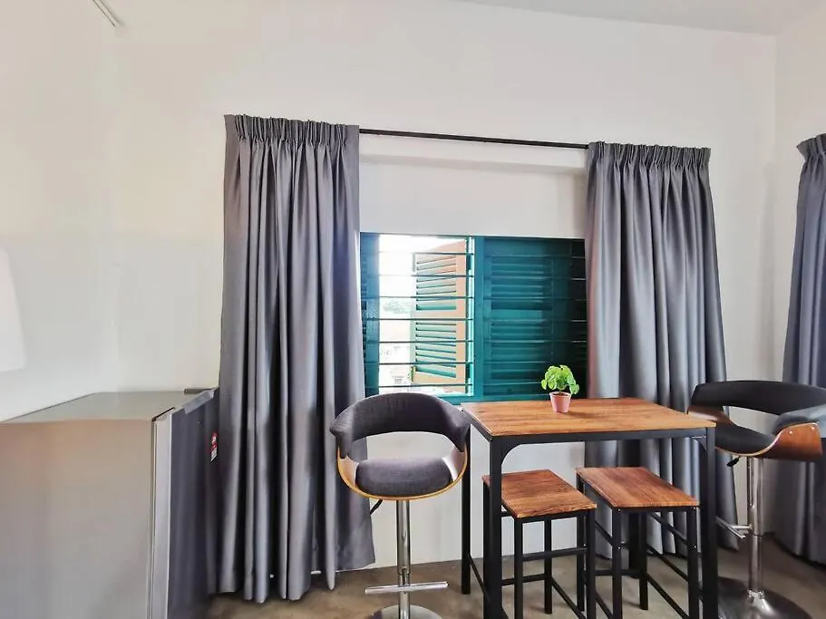Ipoh Town Centre -Rustic Home 4Pax 0*,
